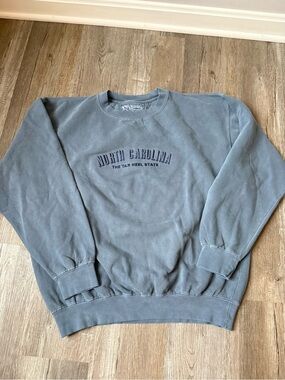 U.S. Vintage UNC Tarheels Crewneck Sweatshirt Slate Blue Navy Size L